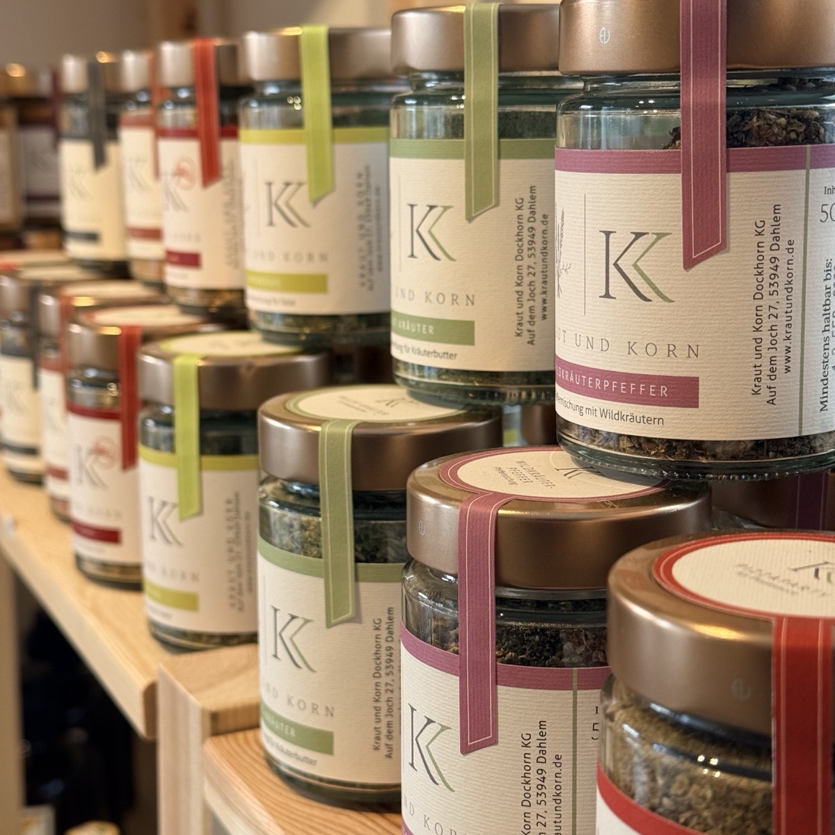 Gewürze & Tee